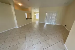 4005 1st St SW, Lehigh Acres, FL 33976 - Photo 3