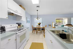 15621 Sunny Crest Ln, Fort Myers, FL 33905 - Photo 7