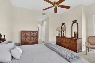 5581 Berkshire Dr, Fort Myers, FL 33912 - Photo 19