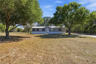 1446 Seminole Ave, Labelle, FL 33935 - Photo 3