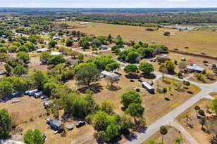 1446 Seminole Ave, Labelle, FL 33935 - Photo 41