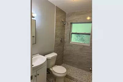 337 Tudor Dr #R, Cape Coral, FL 33904 - Photo 9