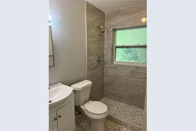 337 Tudor Dr #R, Cape Coral, FL 33904 - Photo 11