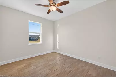 615 SW 26th Ter, Cape Coral, FL 33914 - Photo 21