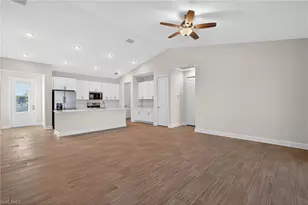 615 SW 26th Terrace, Cape Coral, FL 33914 - Photo 9