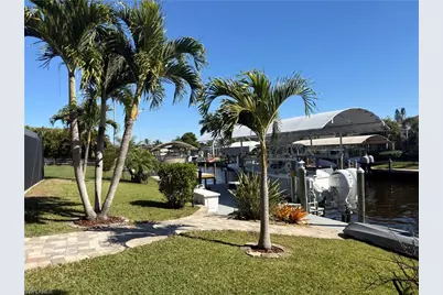 2204 SE 15th Ter, Cape Coral, FL 33990 - Photo 37