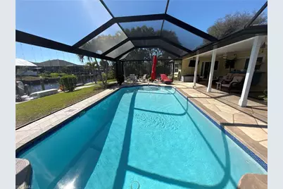 2204 SE 15th Ter, Cape Coral, FL 33990 - Photo 29
