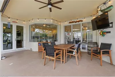 218 NW 22nd Ave, Cape Coral, FL 33993 - Photo 25