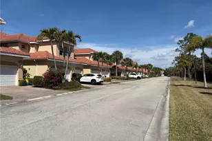 5670 Chelsey Ln, Fort Myers, FL 33912 - Photo 3