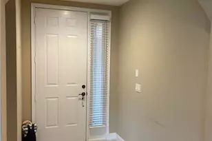 5670 Chelsey Ln, Fort Myers, FL 33912 - Photo 5