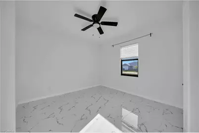 621 NE Juanita Pl, Cape Coral, FL 33909 - Photo 31