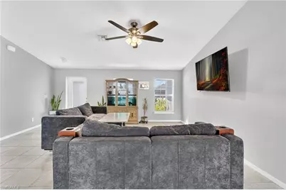 403 NW 17th Ter, Cape Coral, FL 33993 - Photo 17