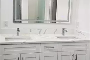 402 NW 10th St, Cape Coral, FL 33993 - Photo 9