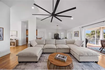 425 Lake Murex Cir, Sanibel, FL 33957 - Photo 11