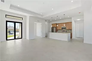 509 NE 25th St, Cape Coral, FL 33909 - Photo 7