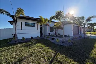 112 NE 6th St, Cape Coral, FL 33909 - Photo 37