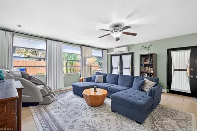 4633 Siesta Cir, Fort Myers, FL 33901 - Photo 3