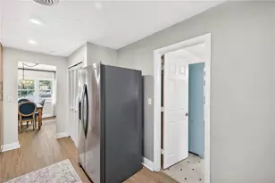 4633 Siesta Cir, Fort Myers, FL 33901 - Photo 11