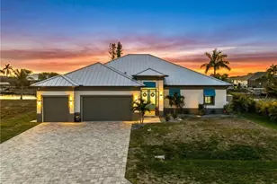 1418 NW 37th Pl, Cape Coral, FL 33993 - Photo 9