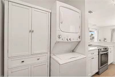 942 Prescott St, Fort Myers Beach, FL 33931 - Photo 15