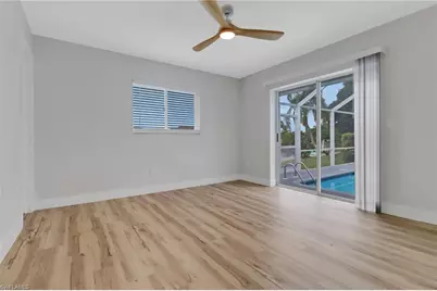 814 Victoria Dr, Cape Coral, FL 33904 - Photo 11