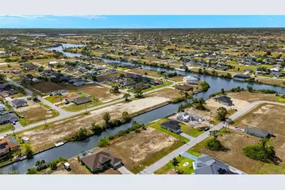 1031 NW 23rd Ave, Cape Coral, FL 33993 - Photo 17