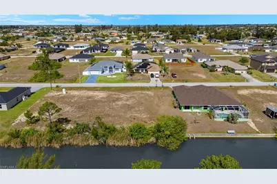 1031 NW 23rd Ave, Cape Coral, FL 33993 - Photo 21