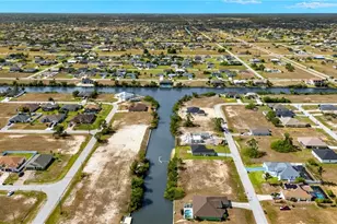 1031 NW 23rd Ave, Cape Coral, FL 33993 - Photo 15