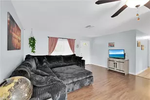 1371 Torreya Cir, North Fort Myers, FL 33917 - Photo 3