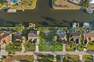 2623 SW 35th Ln, Cape Coral, FL 33914 - Photo 15