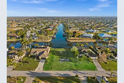 2623 SW 35th Ln, Cape Coral, FL 33914 - Photo 11