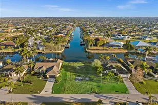 2623 SW 35th Ln, Cape Coral, FL 33914 - Photo 11