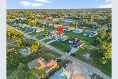 2715 27th St SW, Lehigh Acres, FL 33976 - Photo 39