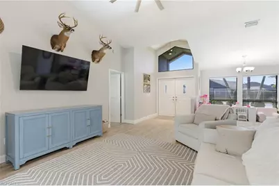 6651 Willow Lake Cir, Fort Myers, FL 33966 - Photo 21