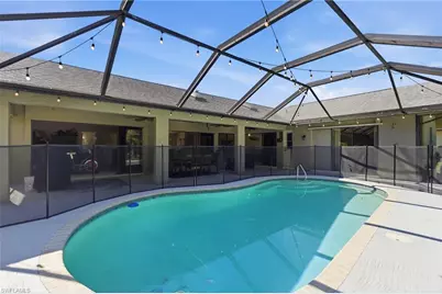 6651 Willow Lake Cir, Fort Myers, FL 33966 - Photo 43