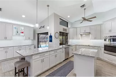 6651 Willow Lake Cir, Fort Myers, FL 33966 - Photo 7