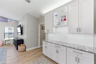 6651 Willow Lake Cir, Fort Myers, FL 33966 - Photo 11