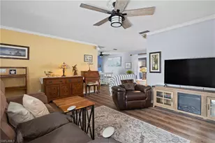 4721 Orange Grove Blvd, North Fort Myers, FL 33903 - Photo 7