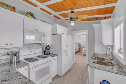 280 Airport Dr S, Summerland Key, FL 33042 - Photo 27