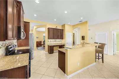 2556 Ashbury Cir, Cape Coral, FL 33991 - Photo 13