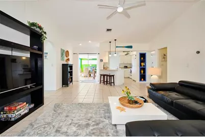 2201 SE 5th Ave, Cape Coral, FL 33990 - Photo 19