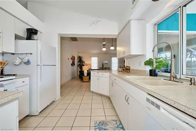 2201 SE 5th Ave, Cape Coral, FL 33990 - Photo 11