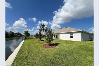 410 SE 1st Ter, Cape Coral, FL 33990 - Photo 35