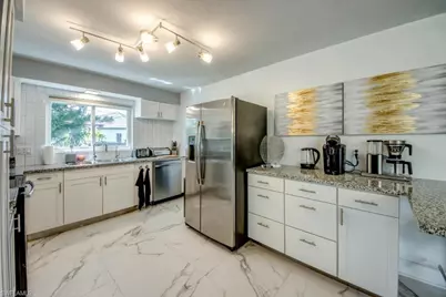 1236 El Dorado Pkwy E, Cape Coral, FL 33904 - Photo 11