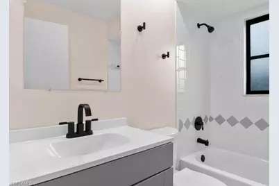 2230 SE 5th Pl, Cape Coral, FL 33990 - Photo 15