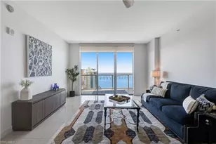 3000 Oasis Grand Blvd, Fort Myers, FL 33916 - Photo 3