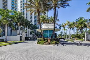 3000 Oasis Grand Blvd, Fort Myers, FL 33916 - Photo 39