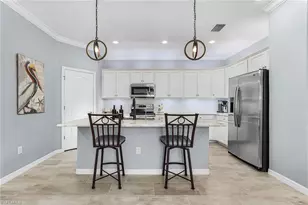 10500 Pistoia Dr, Fort Myers, FL 33913 - Photo 13