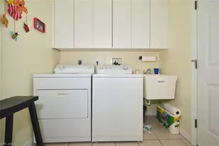 9229 Garden Pointe, Fort Myers, FL 33908 - Photo 29