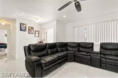 905 SE 27th Ter, Cape Coral, FL 33904 - Photo 3